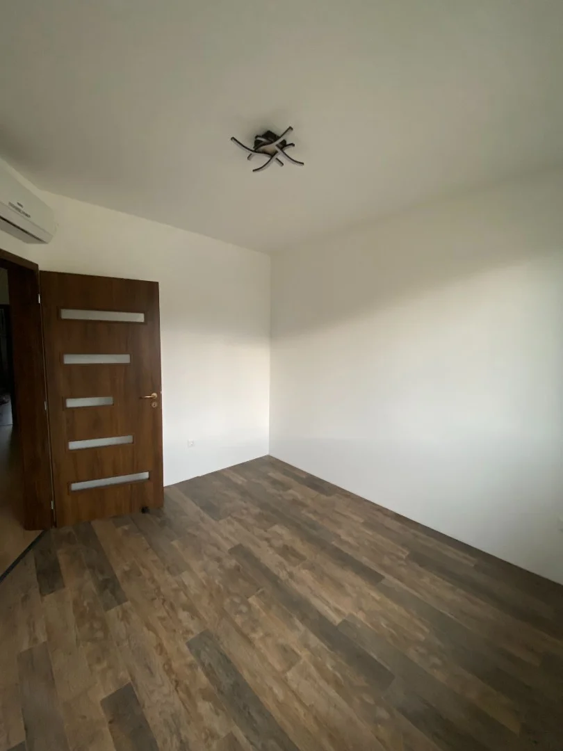 Eladó családi ház Tordason - Kép 16