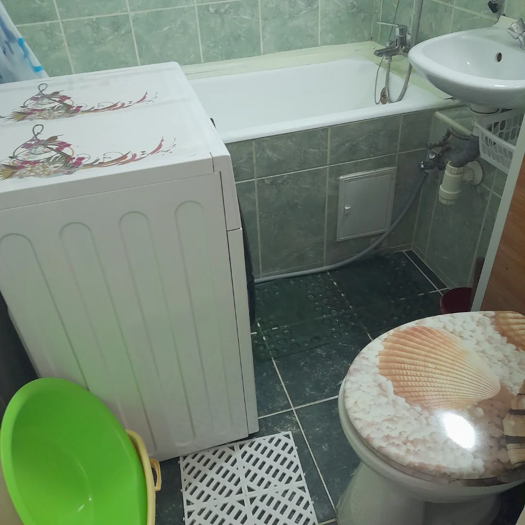 Kiadó panel lakás Debrecenben - Kép 8