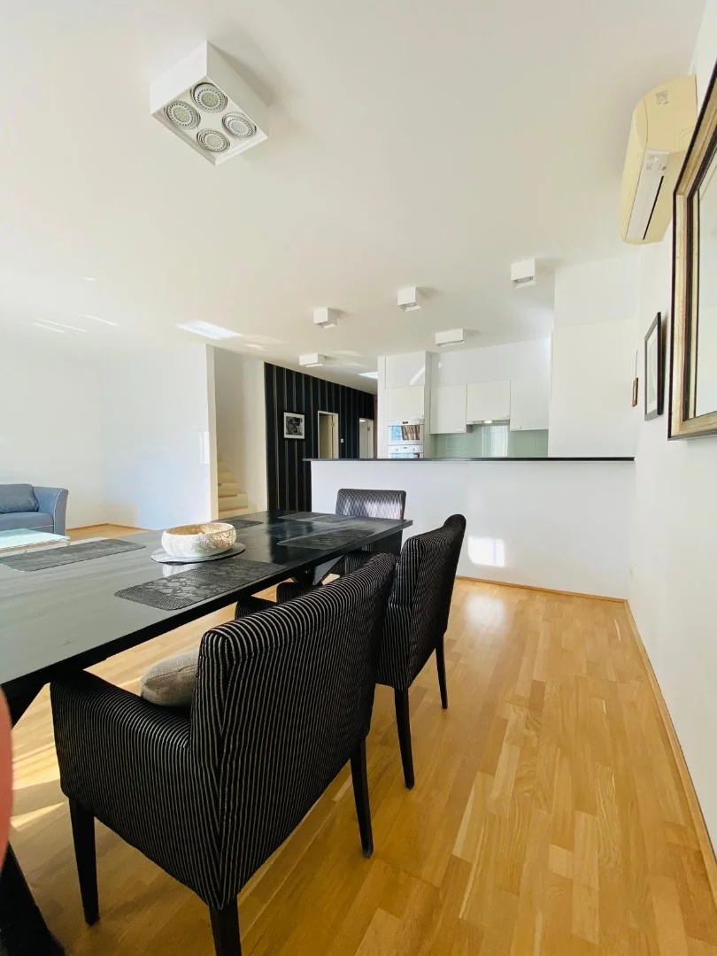 Kiadó tégla lakás Budapest 05. ker.en - Kép 5