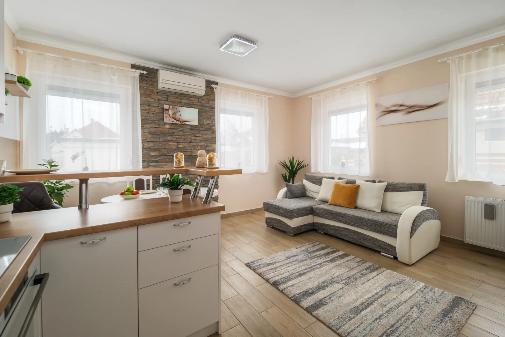 Eladó családi ház Felsőpakonyon - Kép 3