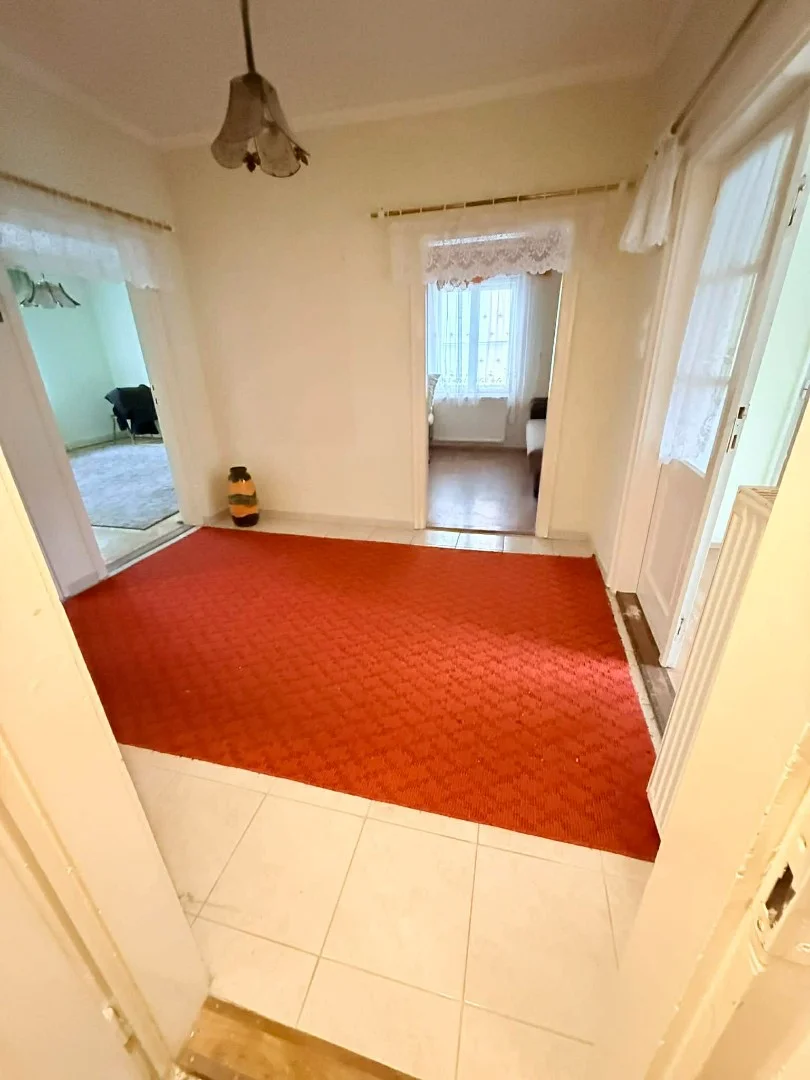 Eladó családi ház Miskolcon - Kép 4