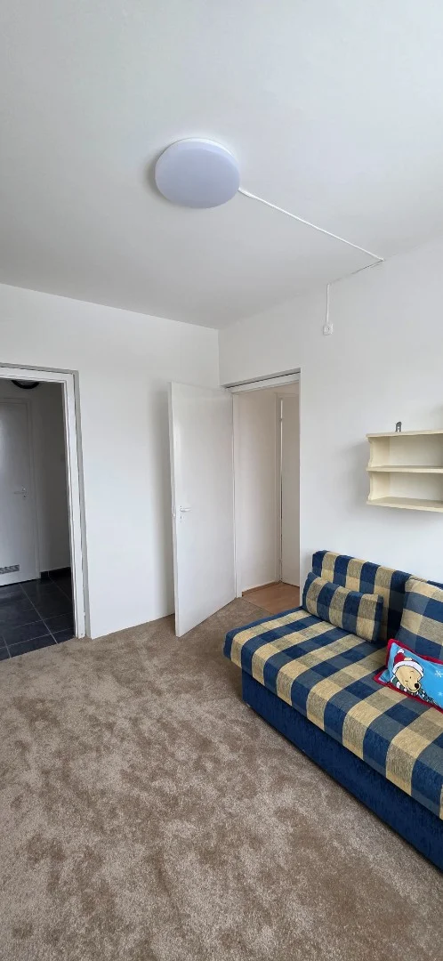 Eladó panel lakás Debrecenben - Kép 6