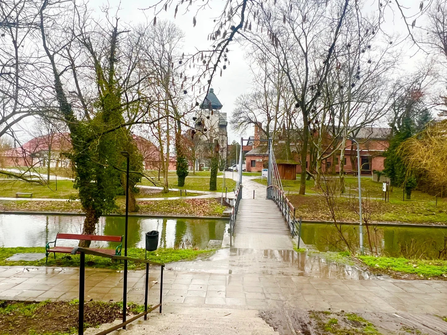 Eladó panel lakás Békésen - Kép 14