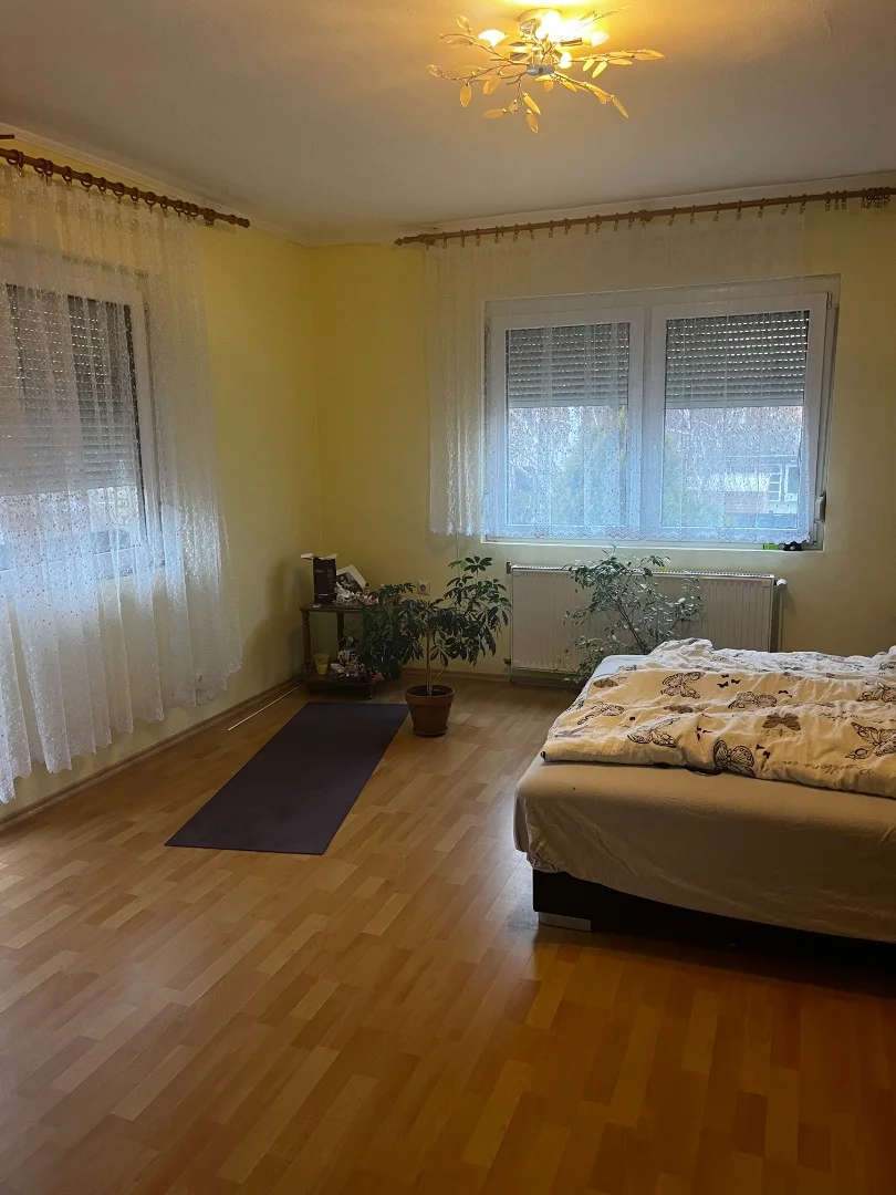 Eladó családi ház Tapolcan - Kép 6