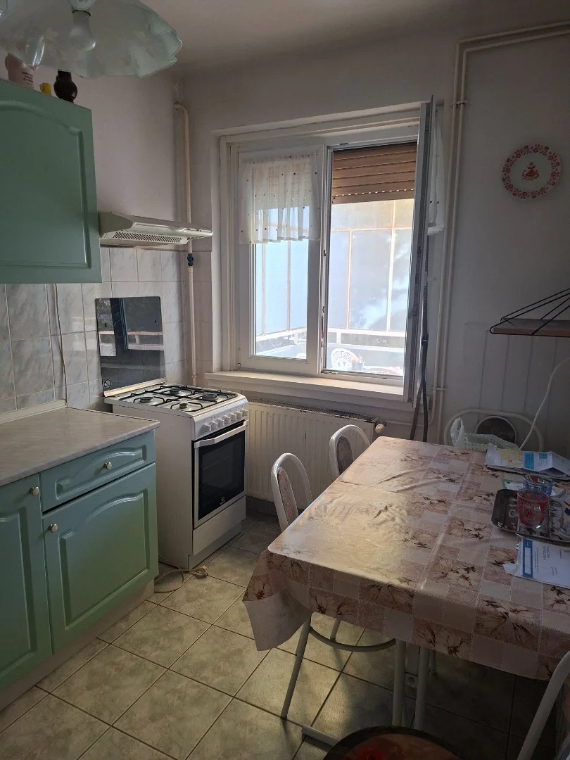 Eladó családi ház Fóton - Kép 5