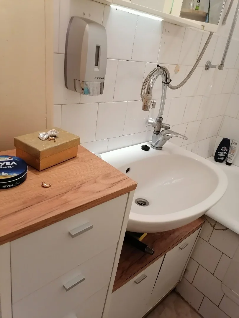 Eladó panel lakás Dunaújvárosban - Kép 8