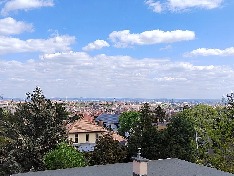 Eladó tégla lakás Budapest 12. ker.en