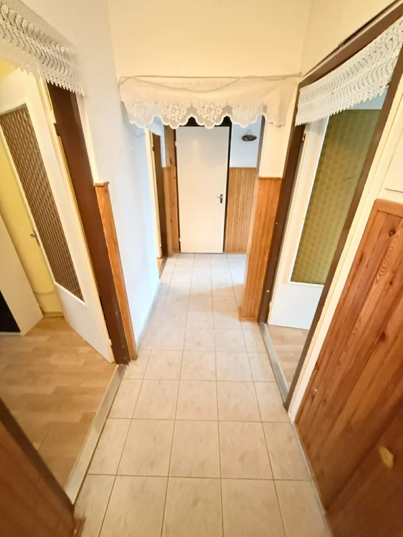 Eladó panel lakás Kazincbarcikan - Kép 15