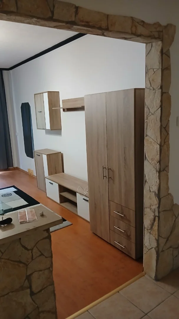 Eladó panel lakás Szarvason - Kép 8