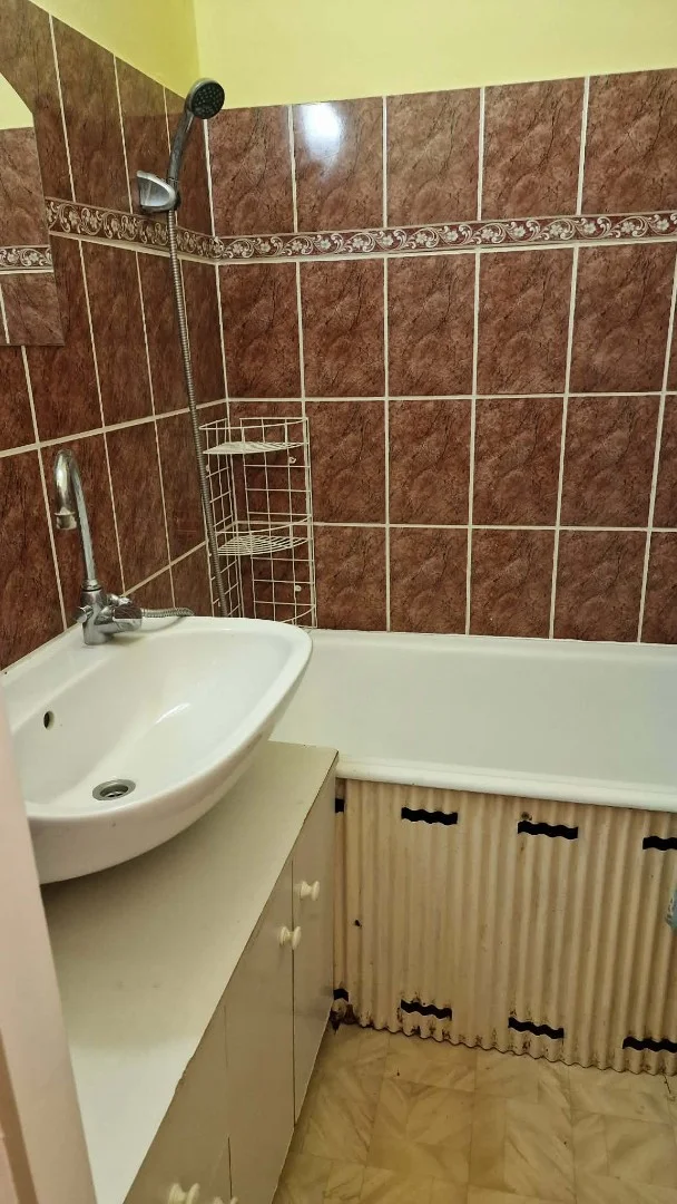 Eladó panel lakás Mosonmagyaróváron - Kép 11