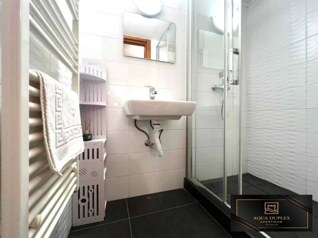 Eladó üdülőházas nyaraló / apartman nyaraló / üdülő Gyulan - Kép 6