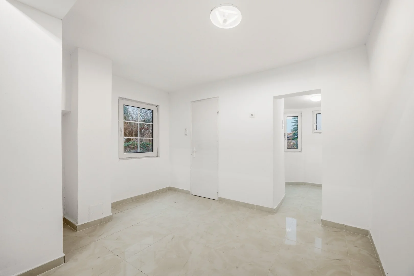 Eladó sorház Esztergomban - Kép 3