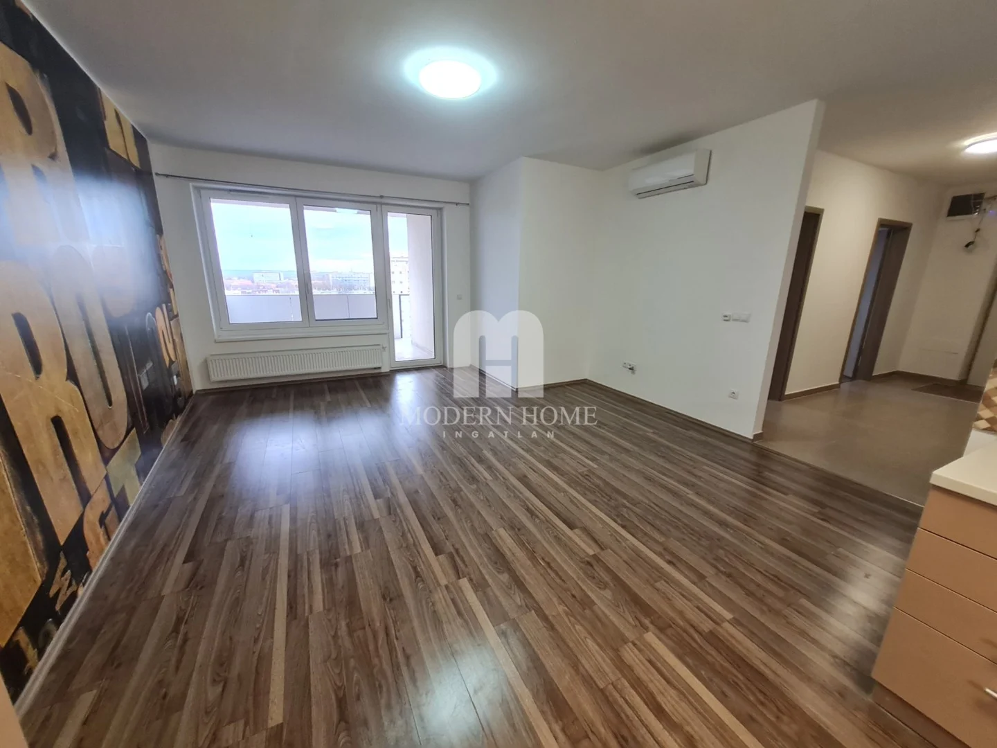 Eladó tégla lakás Székesfehérváron - Kép 7