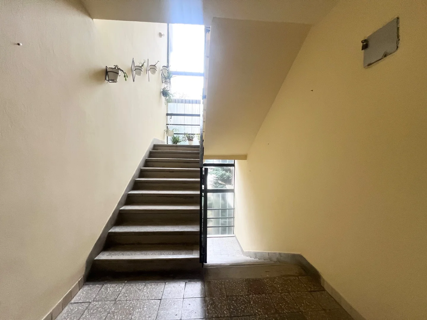 Eladó panel lakás Békésen - Kép 10