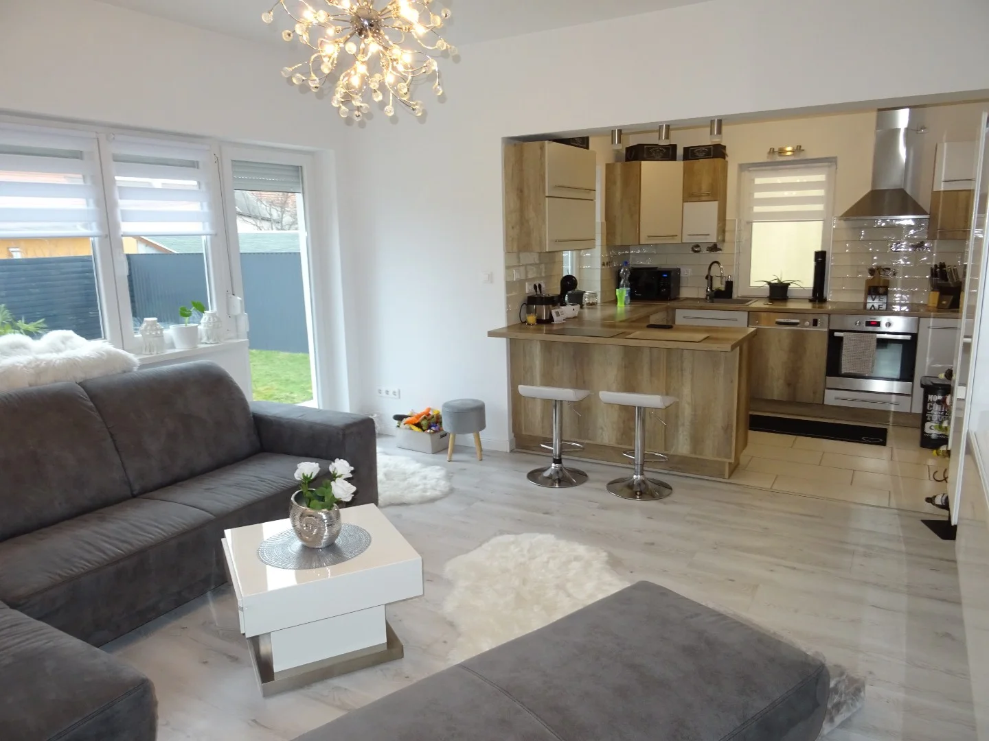 Eladó családi ház Szombathelyen - Kép 2