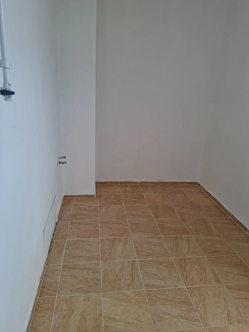 Eladó panel lakás Pécsen - Kép 7