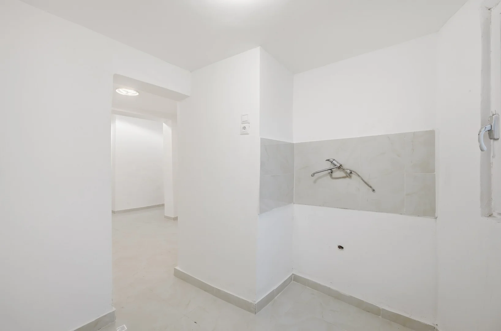 Eladó sorház Esztergomban - Kép 6