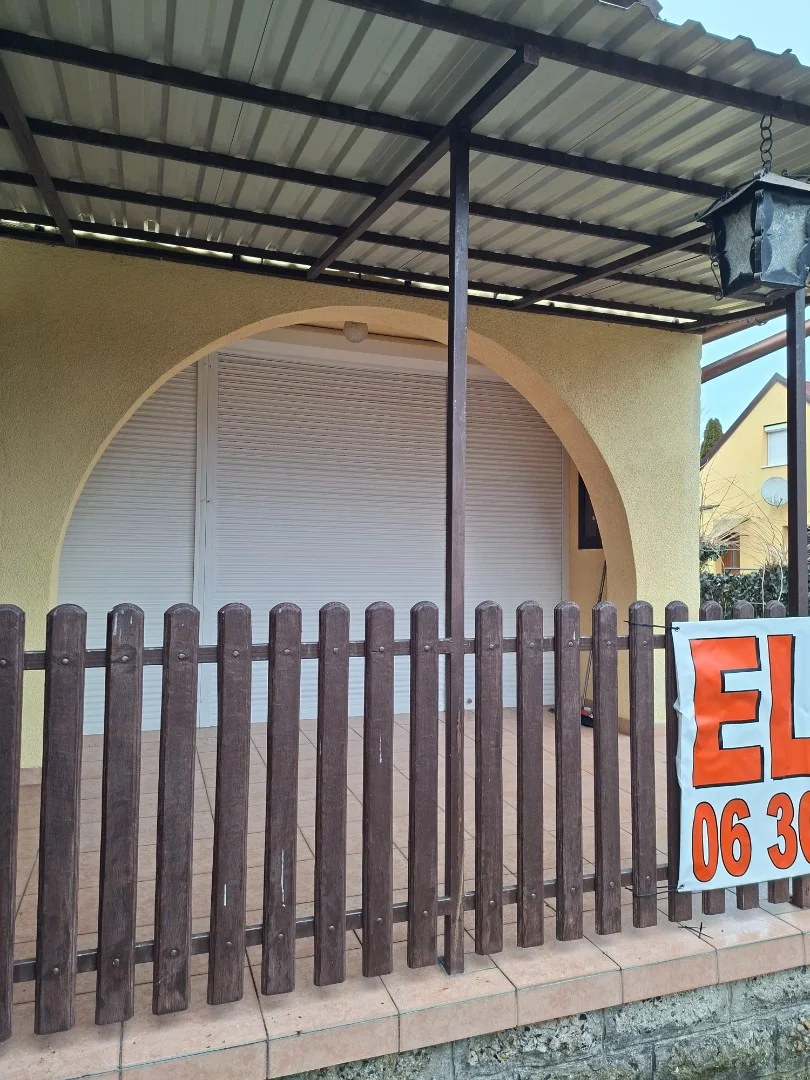 Eladó önálló nyaraló nyaraló / üdülő Balatonkeresztúron - Kép 2