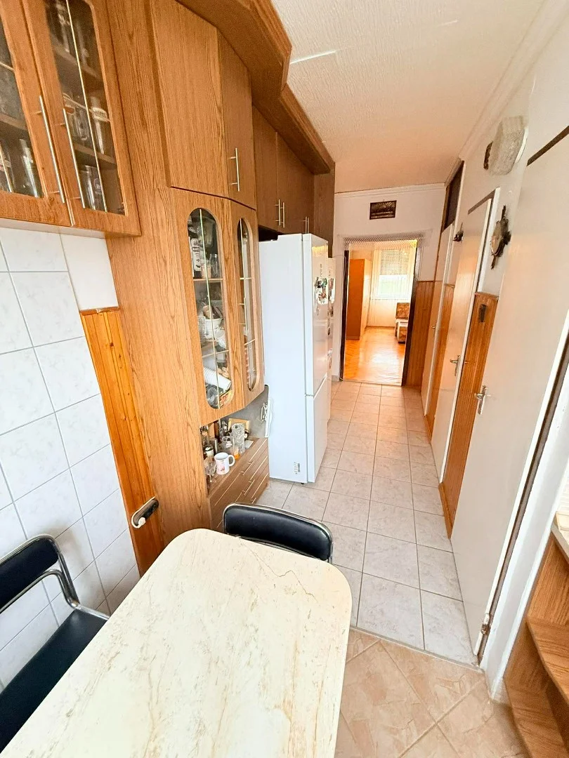 Eladó panel lakás Kazincbarcikan - Kép 19