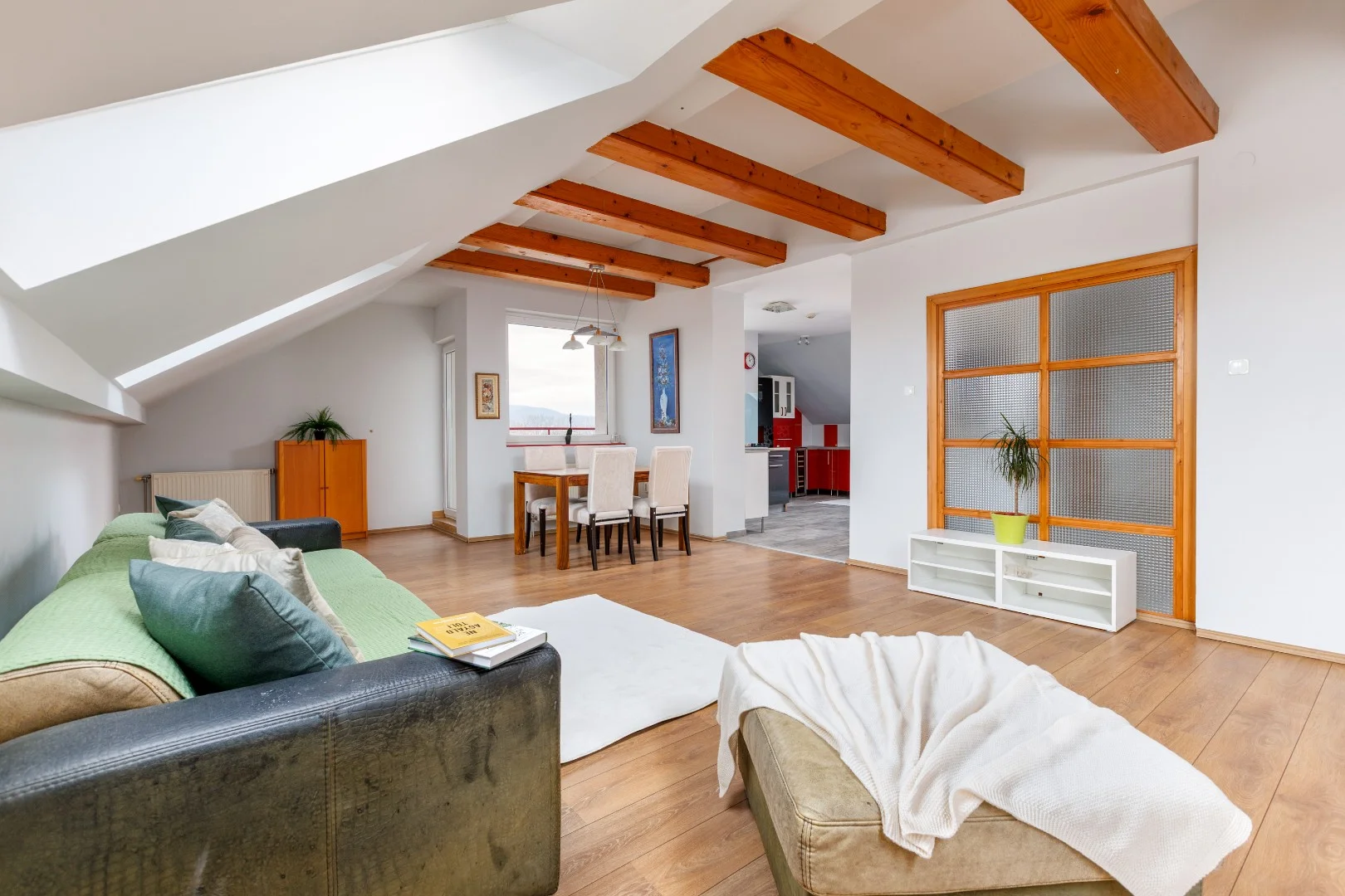 Eladó tégla lakás Esztergomban - Kép 6