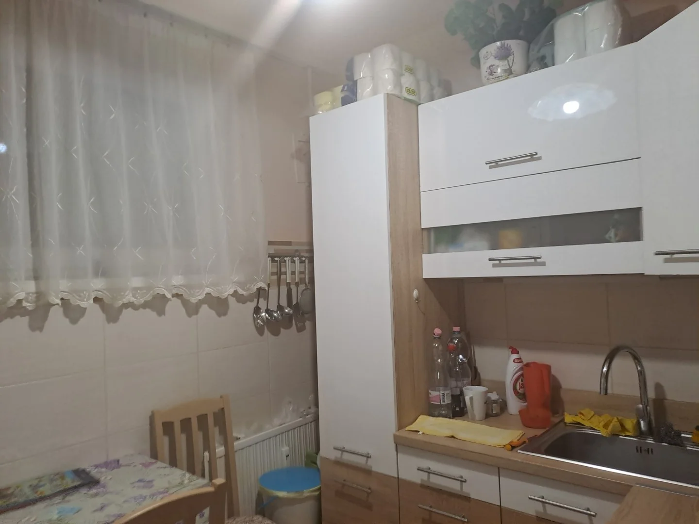 Eladó panel lakás Debrecenben - Kép 8