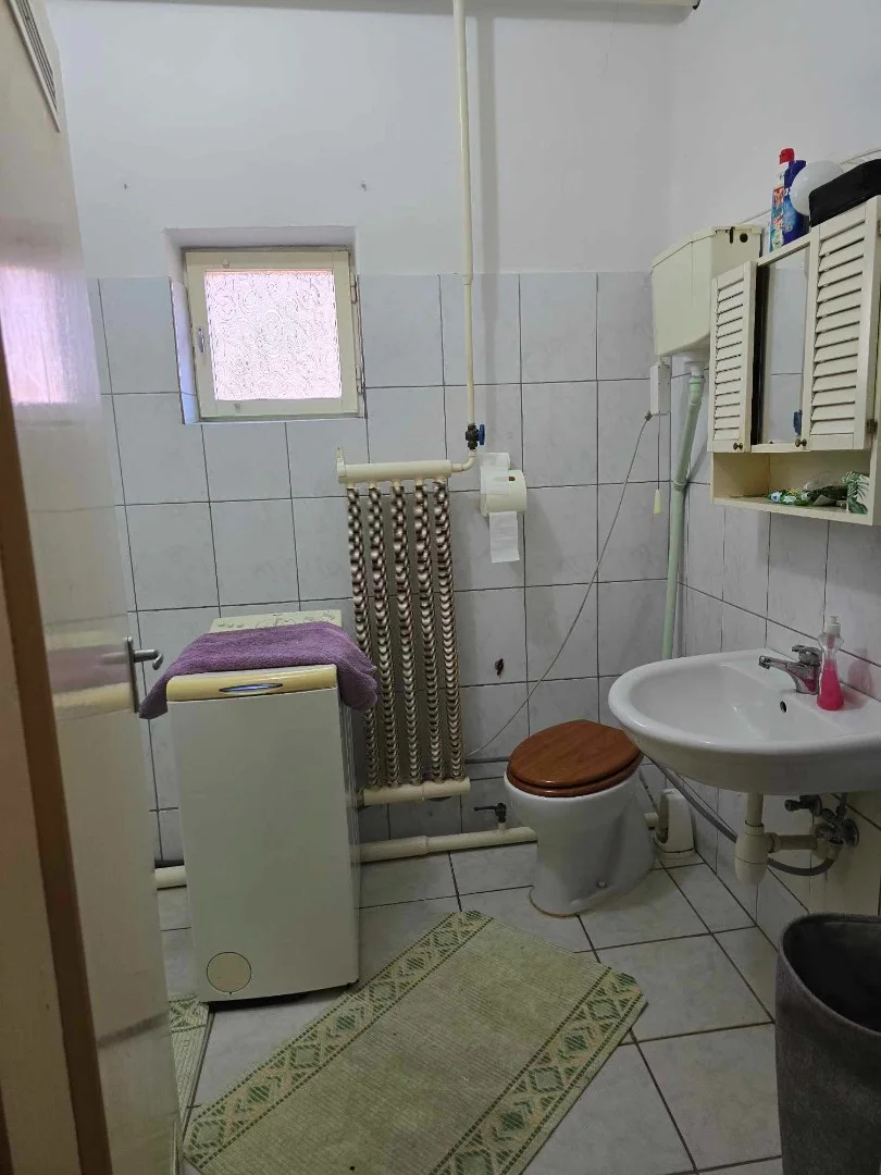 Eladó tégla lakás Mezőcsáton - Kép 9