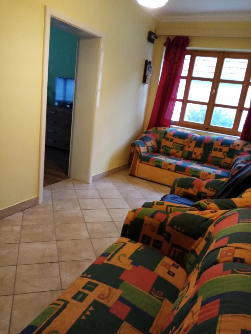 Eladó családi ház Bakonyságon - Kép 4