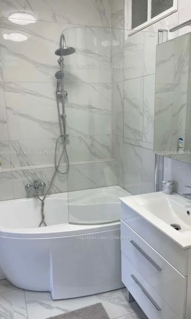 Kiadó tégla lakás Budapest 05. ker.en - Kép 11