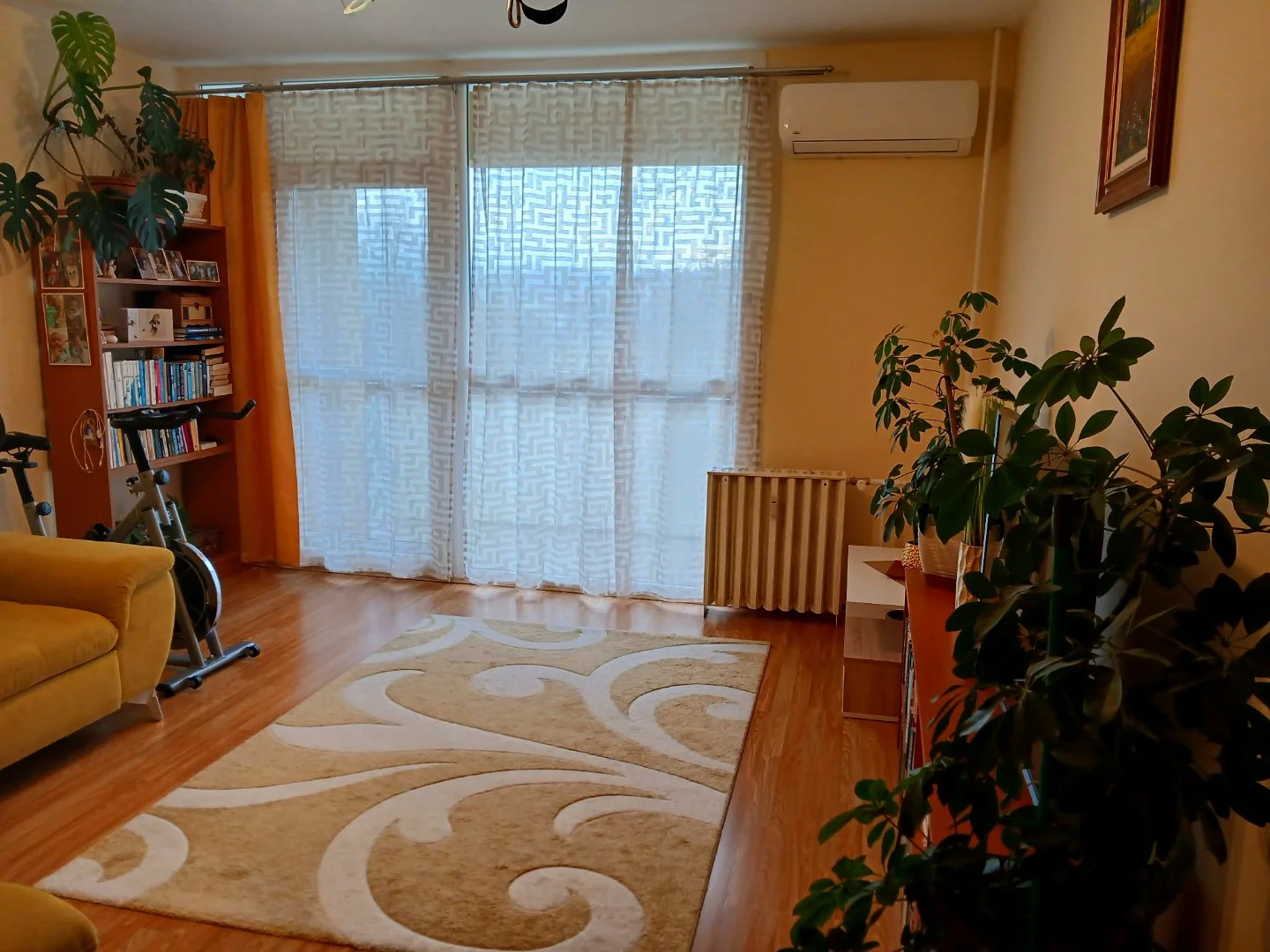 Eladó panel lakás Pécsen - Kép 2