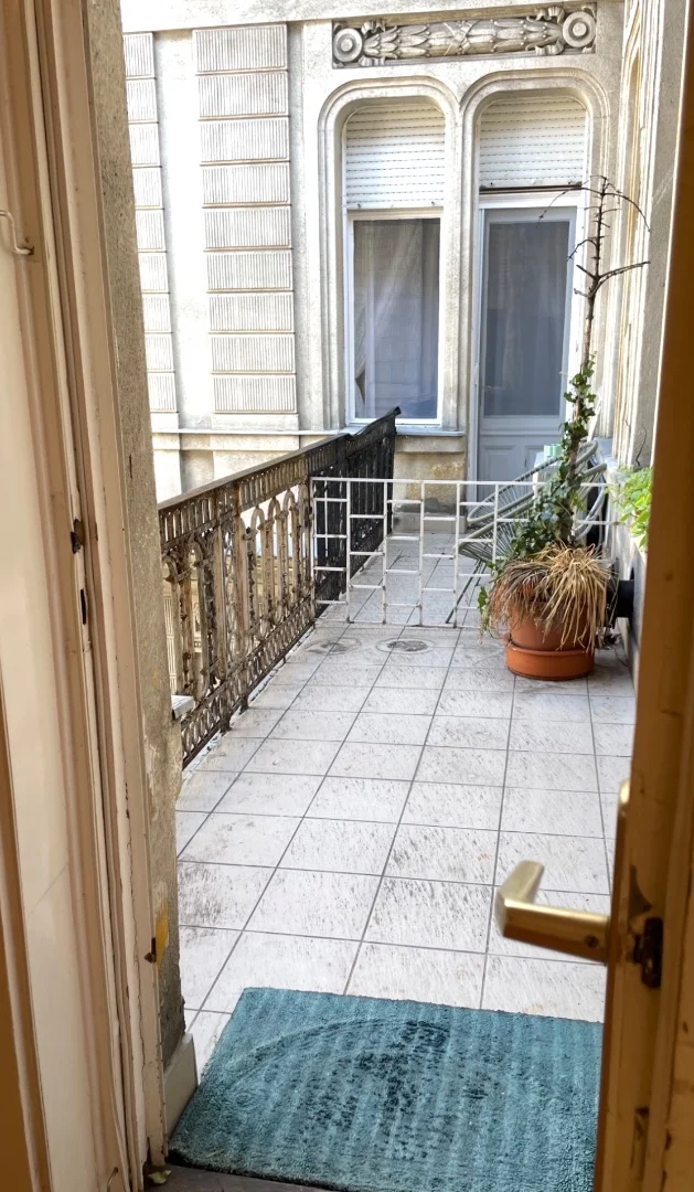 Kiadó tégla lakás Budapest 05. ker.en - Kép 7