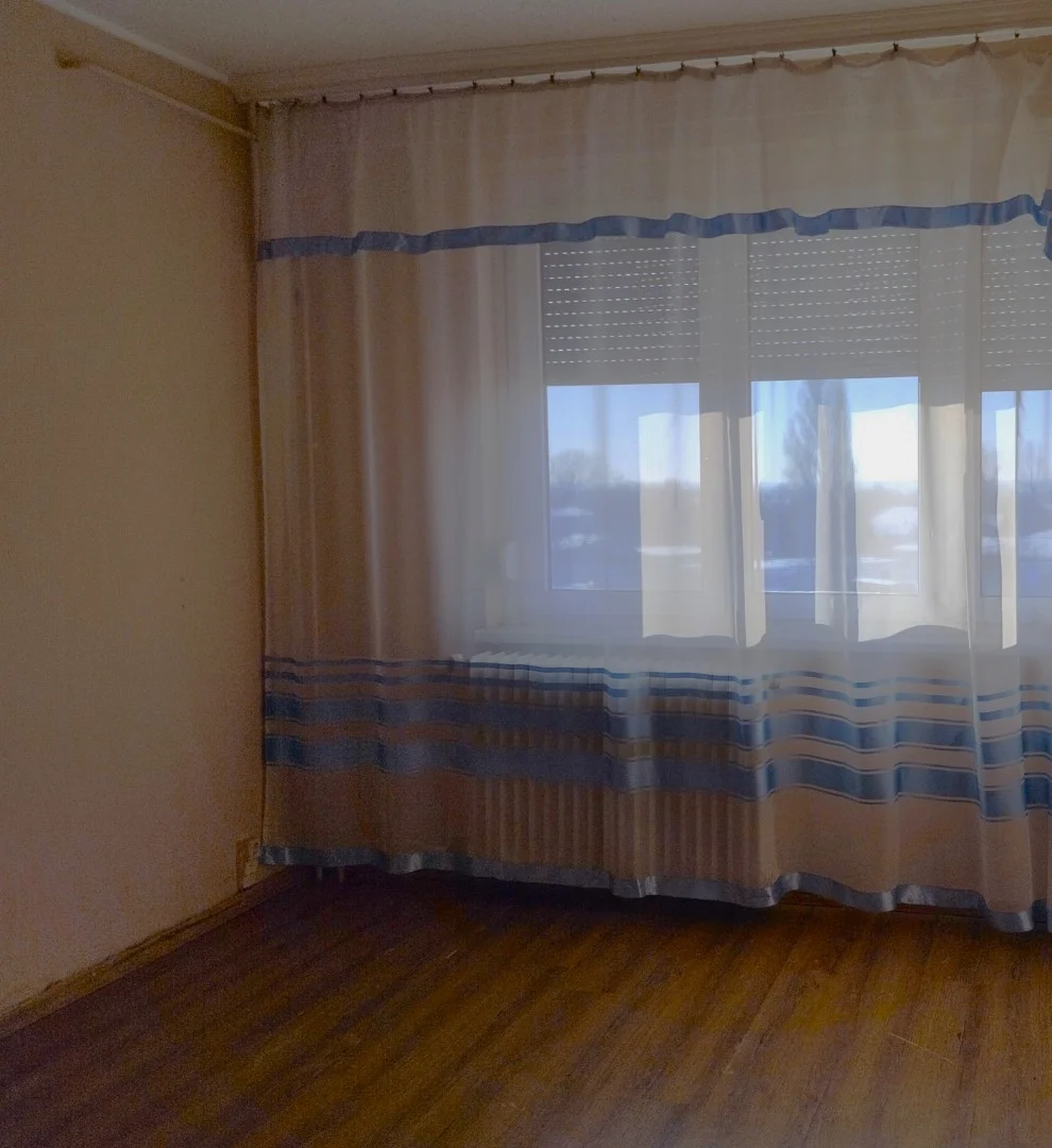 Eladó tégla lakás Székesfehérváron - Kép 2