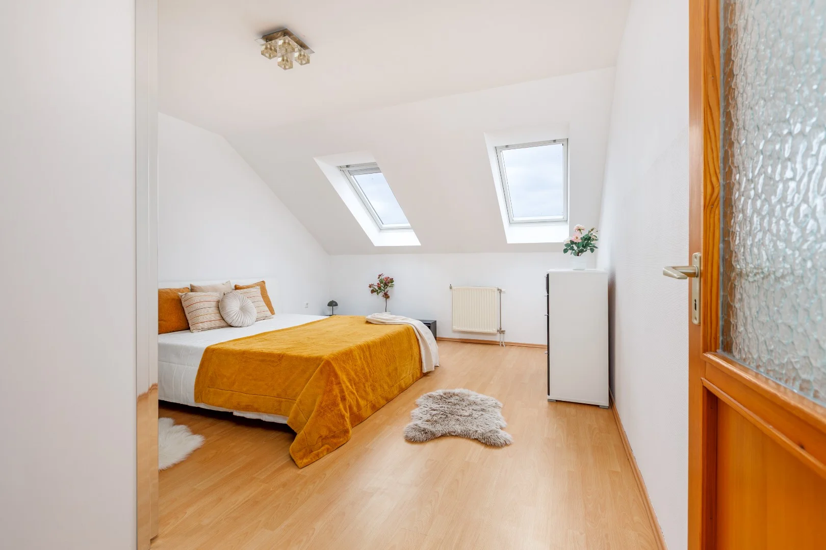 Eladó tégla lakás Esztergomban - Kép 12