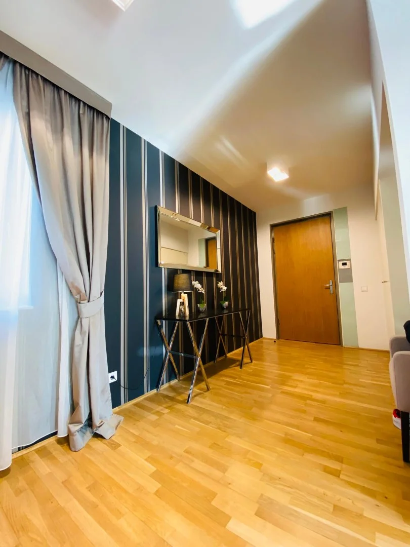 Kiadó tégla lakás Budapest 05. ker.en - Kép 9