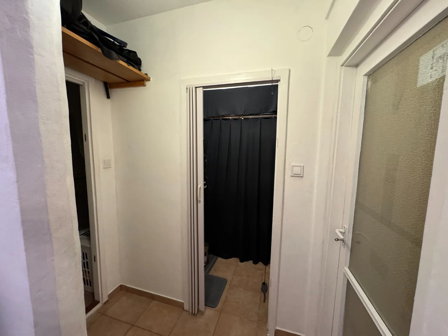 Eladó panel lakás Budapest 03. ker.en - Kép 5