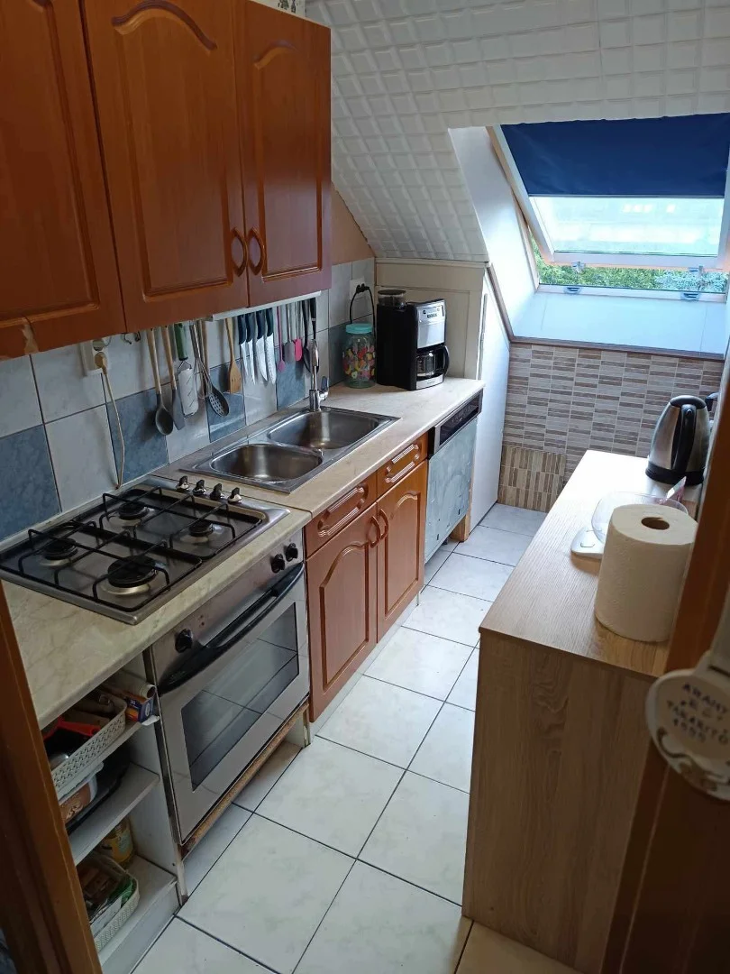 Eladó tégla lakás Veszprémben - Kép 6