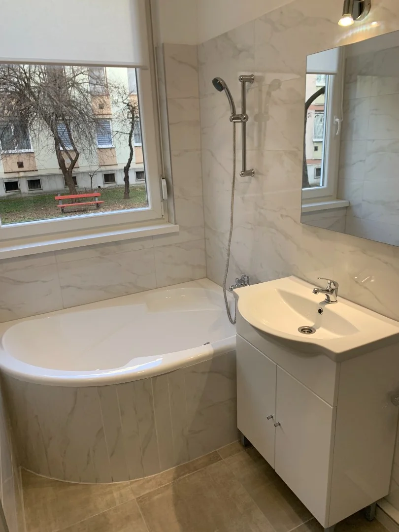 Eladó tégla lakás Debrecenben - Kép 9