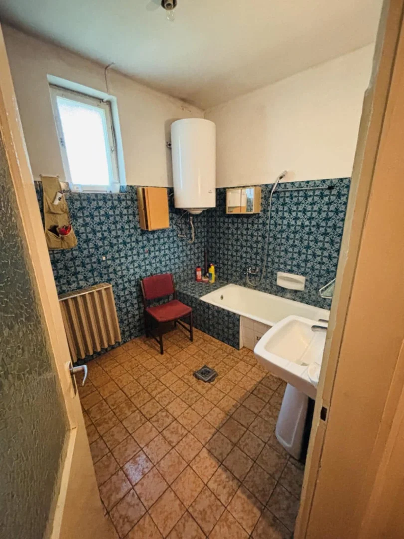 Eladó családi ház Halászteleken - Kép 5