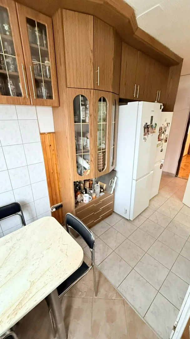 Eladó panel lakás Kazincbarcikan - Kép 3