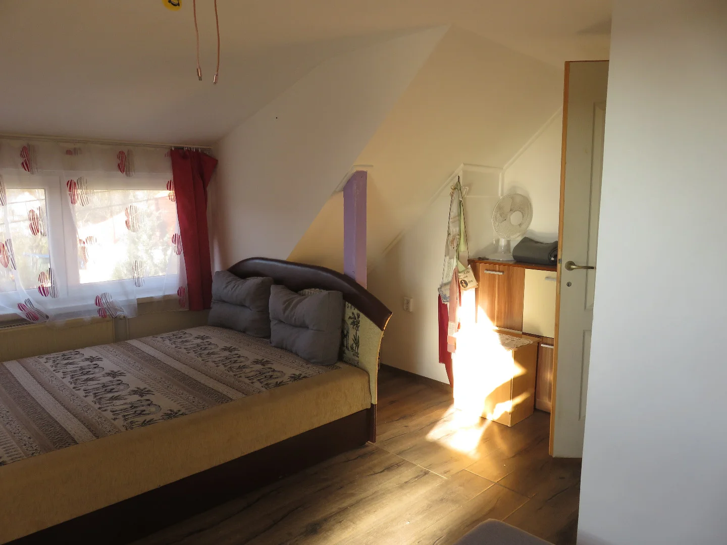 Eladó családi ház Balatonalmádin - Kép 7