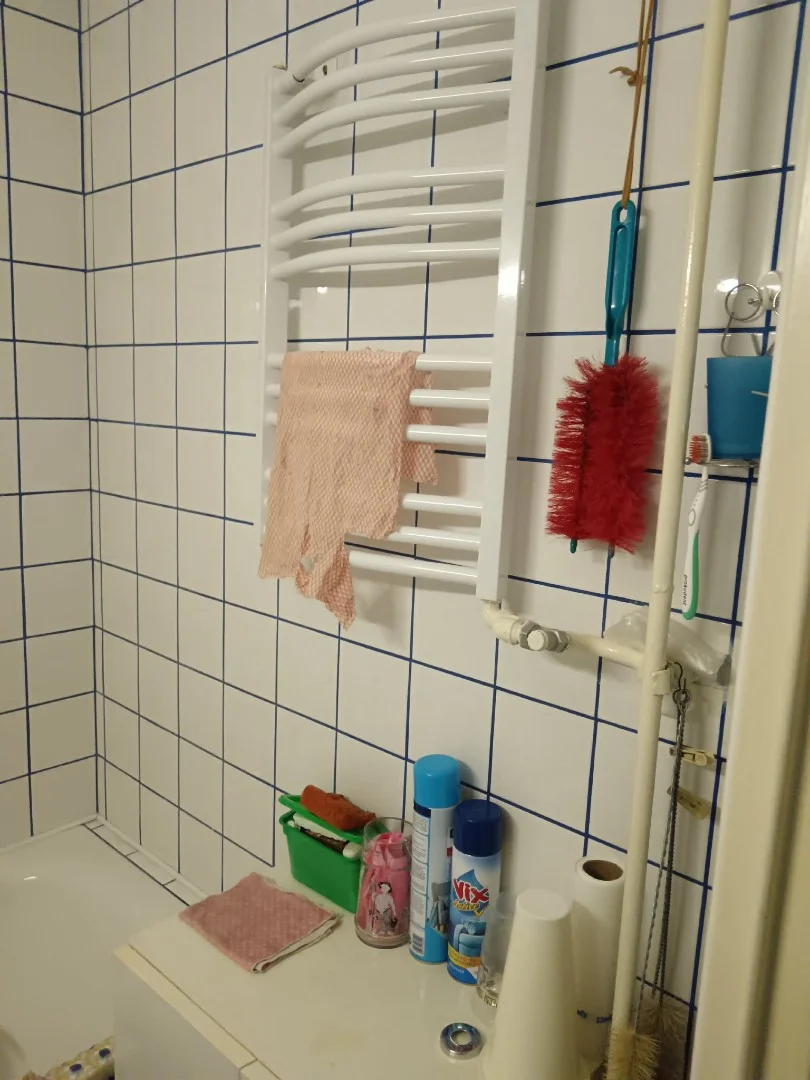 Eladó panel lakás Pécsen - Kép 9