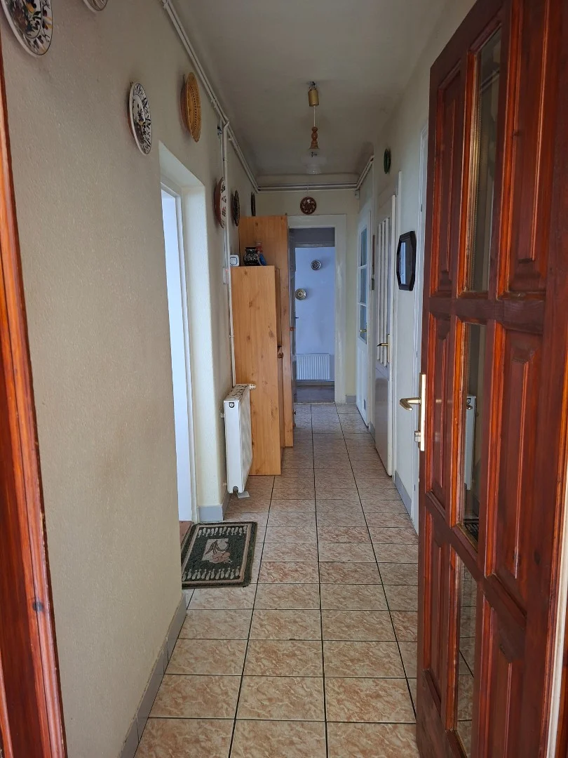 Eladó családi ház Fóton - Kép 7