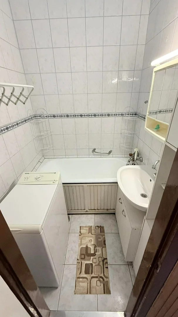 Eladó panel lakás Kazincbarcikan - Kép 4