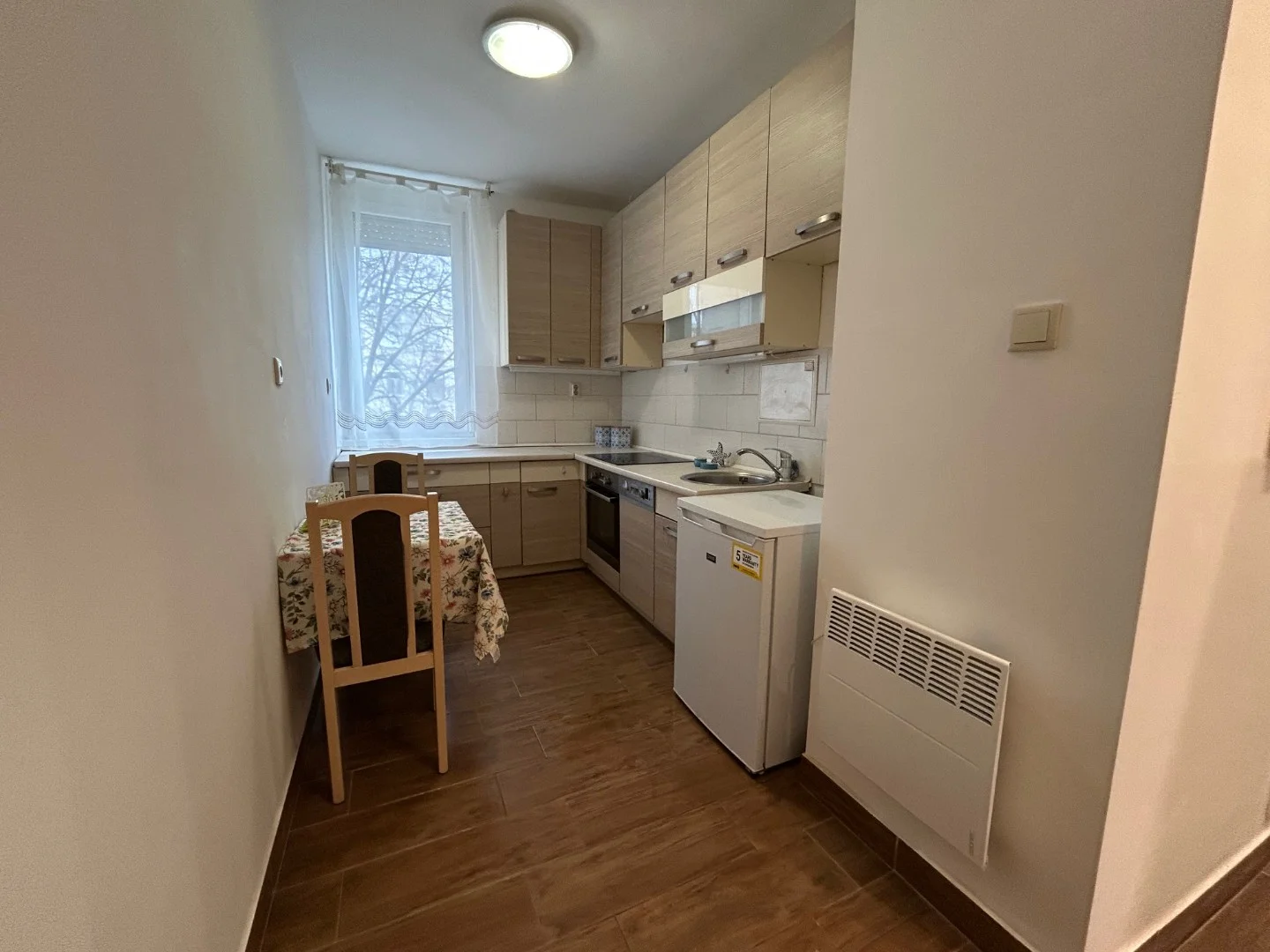 Eladó tégla lakás Debrecenben - Kép 4