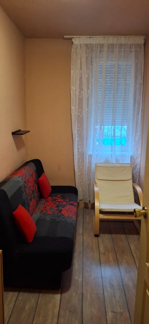 Eladó panel lakás Székesfehérváron - Kép 7