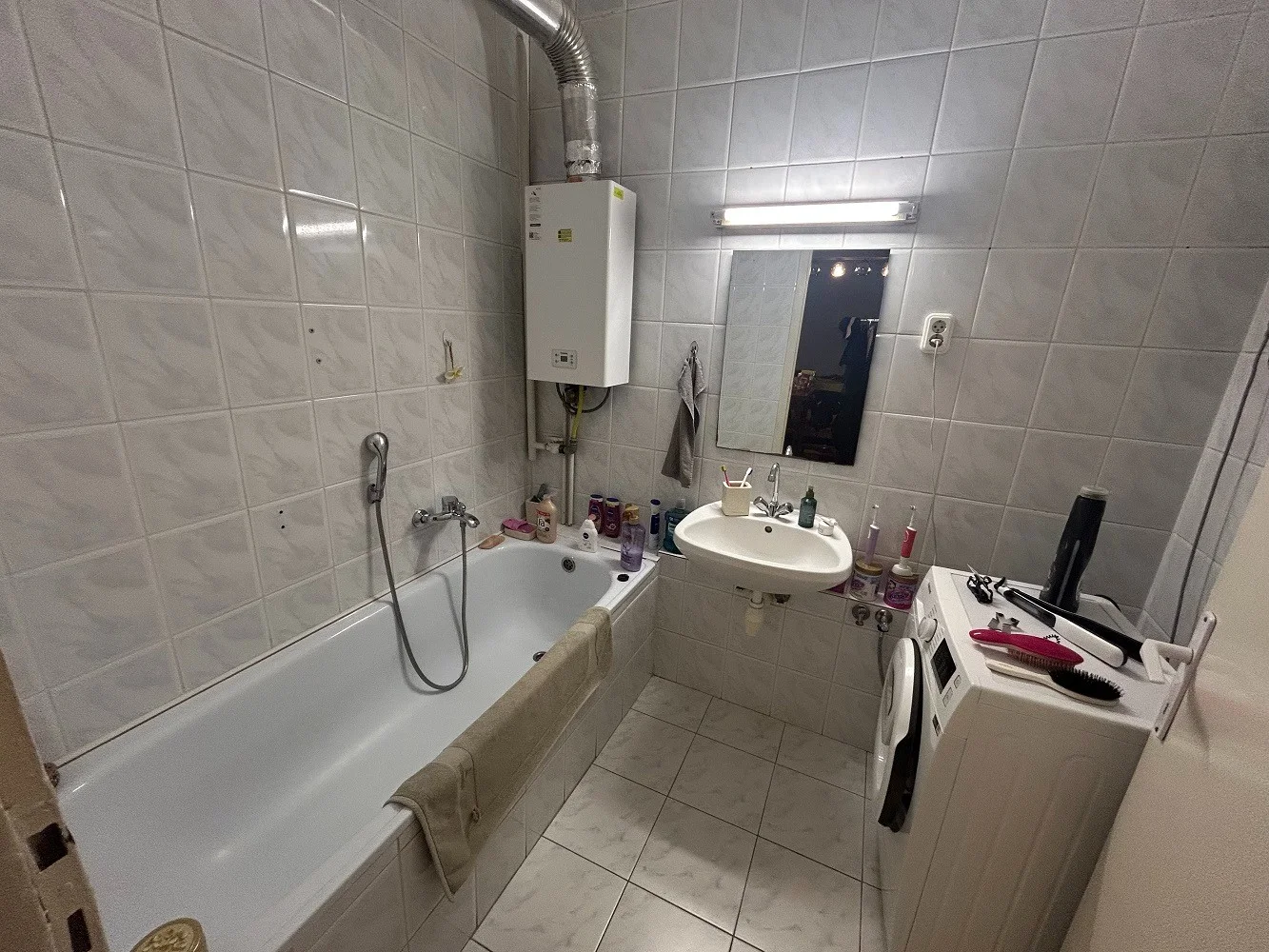 Eladó tégla lakás Debrecenben - Kép 7