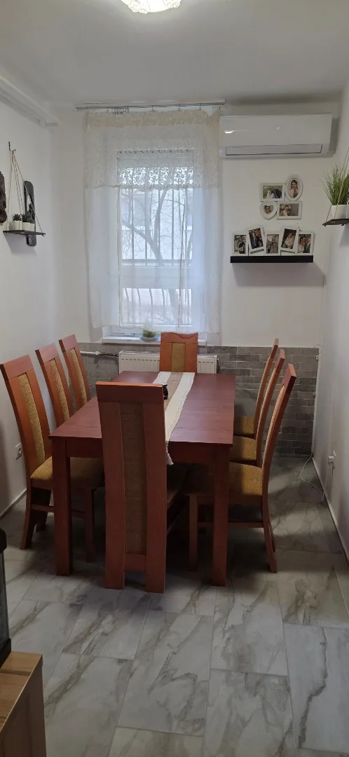 Eladó tégla lakás Székesfehérváron - Kép 3