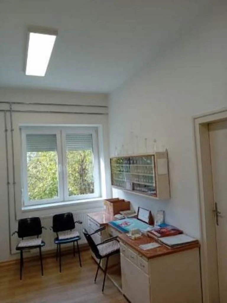 Eladó üzlet iroda / üzlet / kereskedelmi / szolgáltató Debrecenben - Kép 4