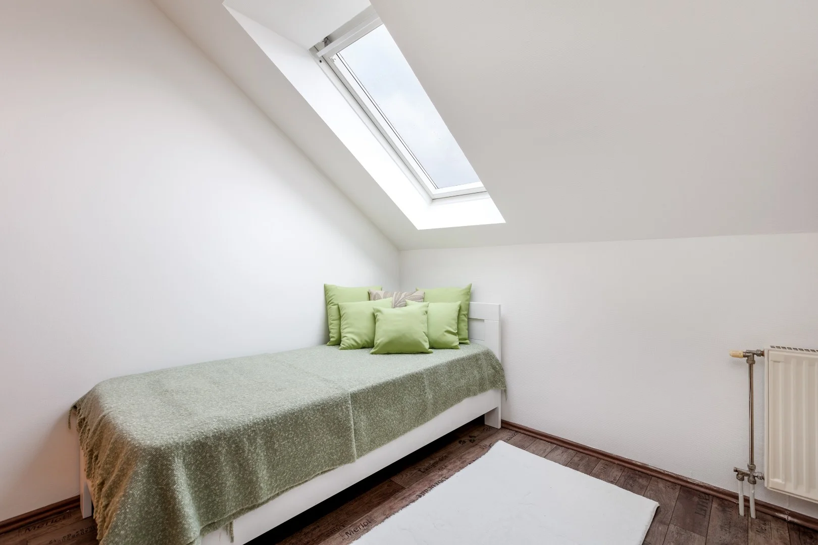 Eladó tégla lakás Esztergomban - Kép 16