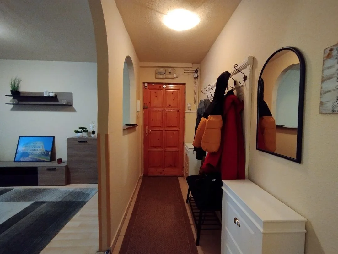 Eladó tégla lakás Székesfehérváron - Kép 6