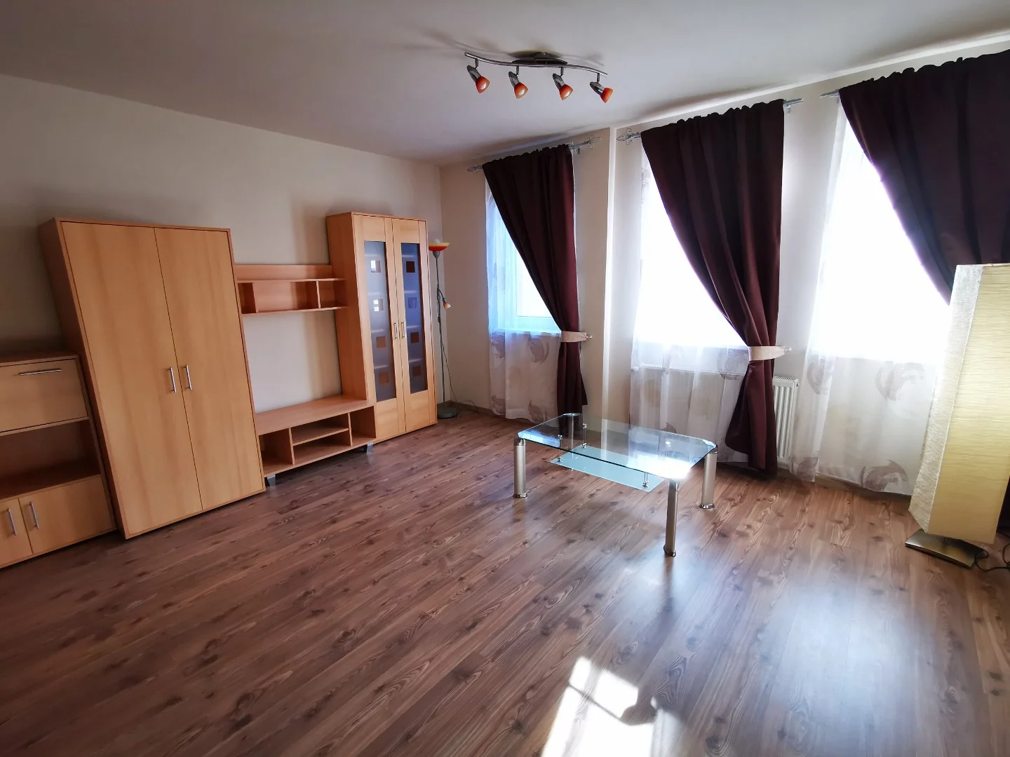 Kiadó tégla lakás Budapest 04. ker.en - Kép 6